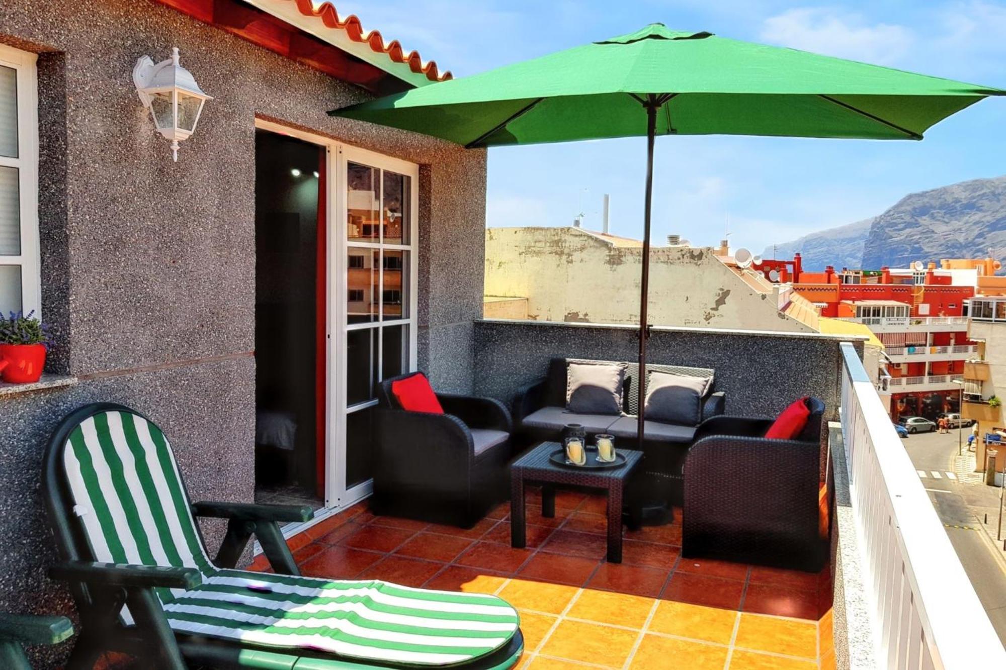 Modern Apartment In Puerto De Santiago - 65 Sqm - Mountain View المظهر الخارجي الصورة