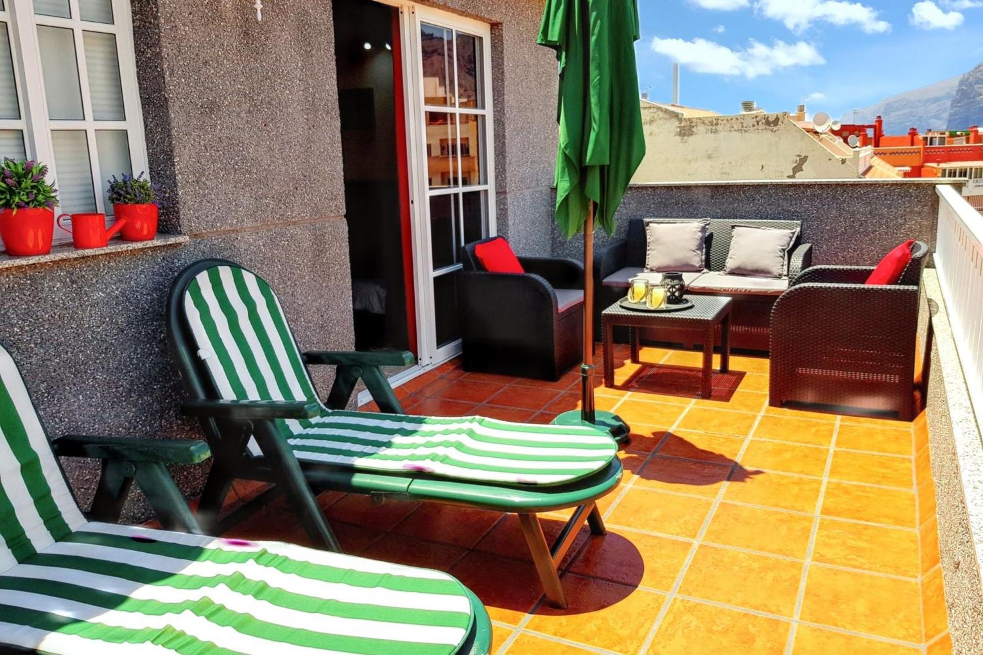 Modern Apartment In Puerto De Santiago - 65 Sqm - Mountain View المظهر الخارجي الصورة