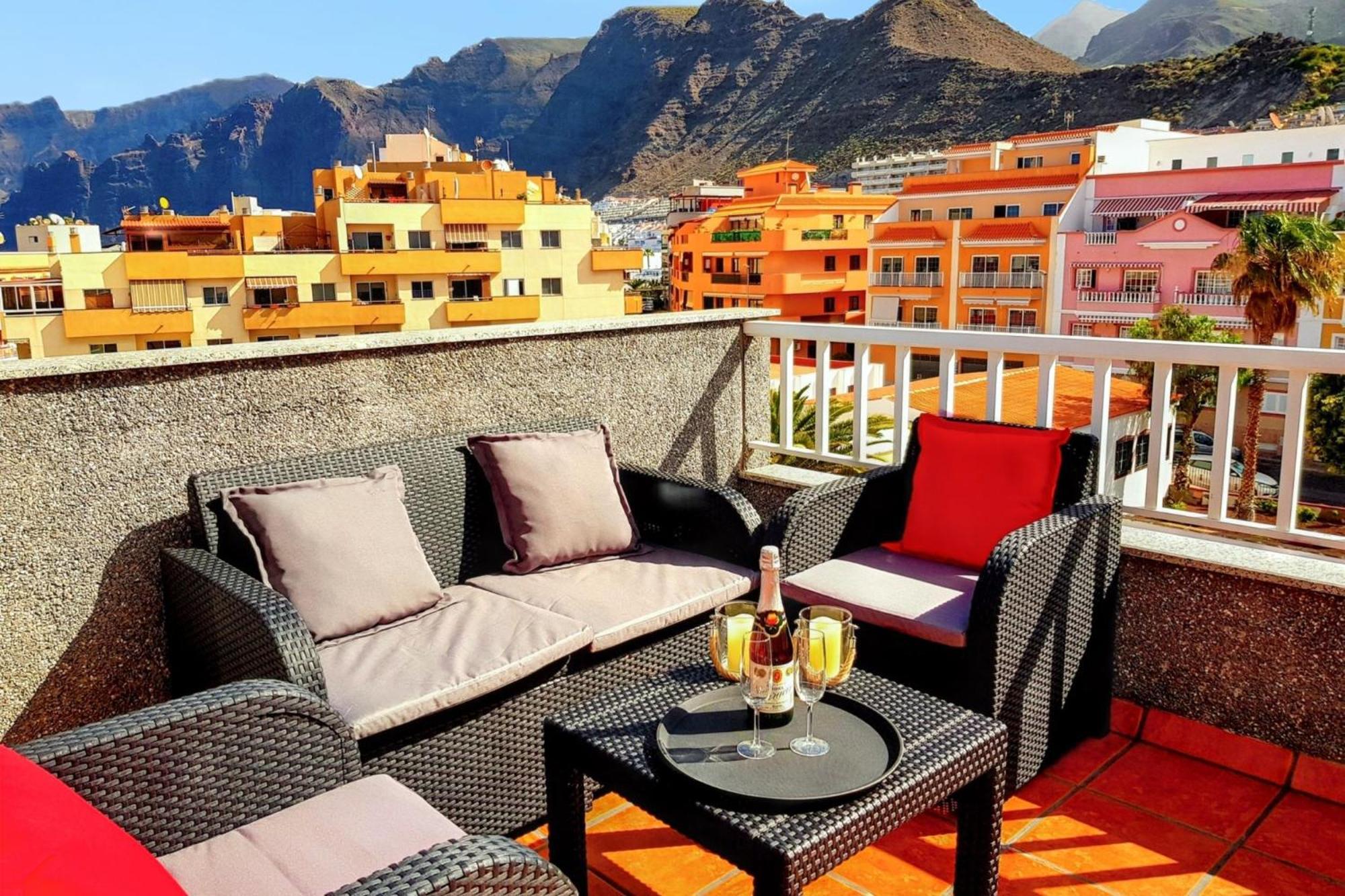 Modern Apartment In Puerto De Santiago - 65 Sqm - Mountain View المظهر الخارجي الصورة