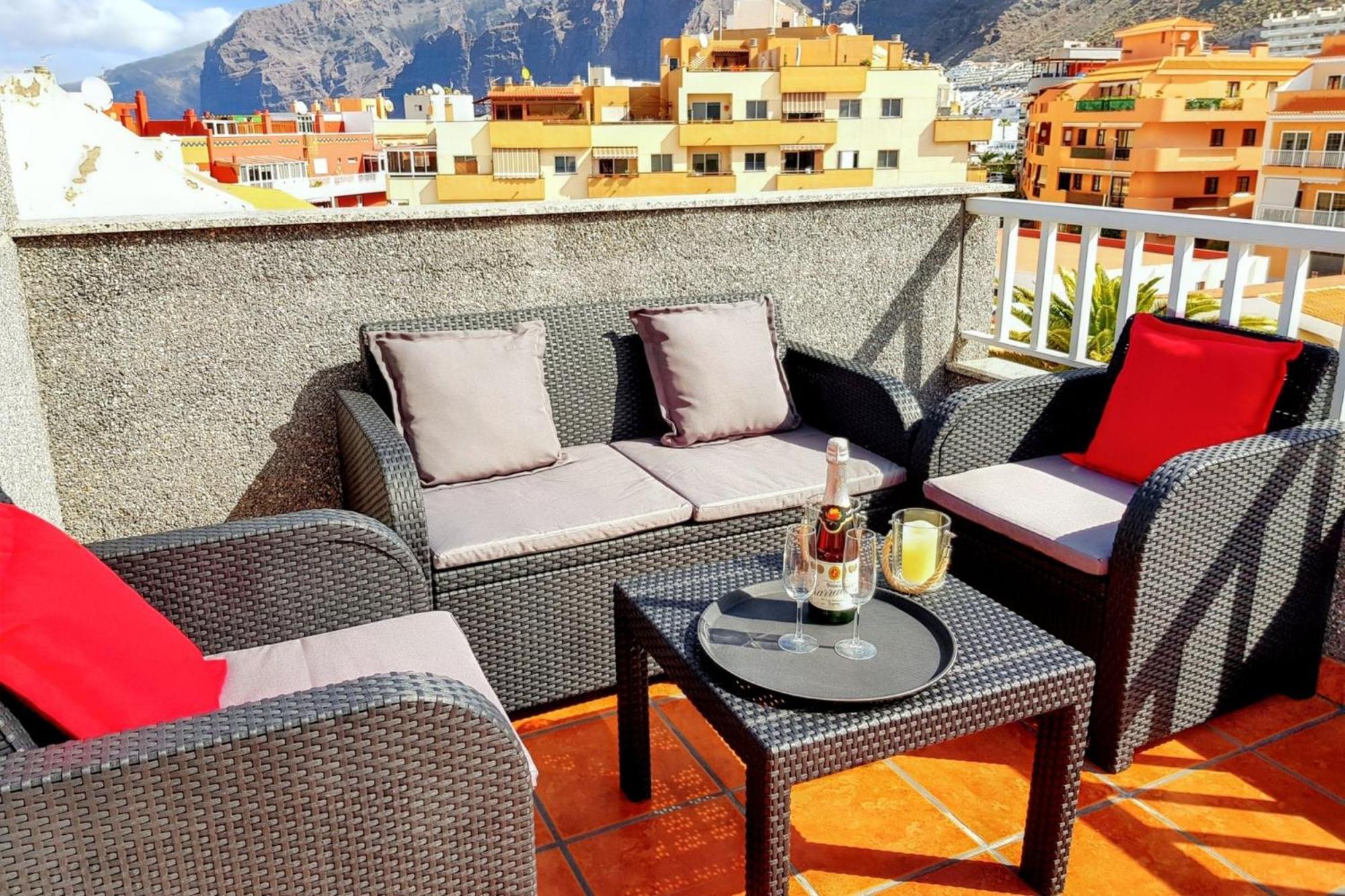Modern Apartment In Puerto De Santiago - 65 Sqm - Mountain View المظهر الخارجي الصورة